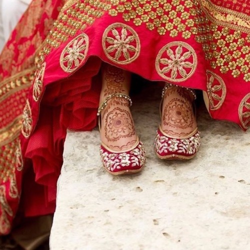 Mandala Love from #bfredbook @amansmehndi #preferredvendor#henna #bridalhenna #weddingmehendi #wed