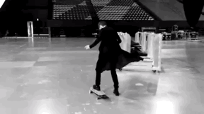 trxyleroakleysivan:  Pro skater Troye Sivan has the cool tricks.