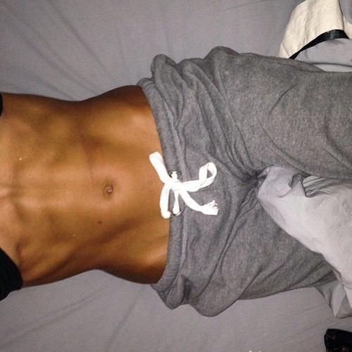 tonenfit:  Simple Tricks to a Fitter You » http://bit.ly/fittricks