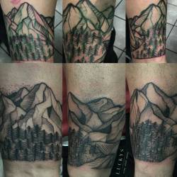 luckysnoho:  Mountains and mountains and