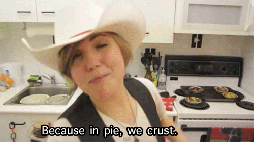 kblovesit:  My Drunk Kitchen - Maple Apple Pie