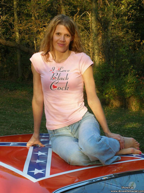 snowbunnywatcher:  For many reasons this pic put a big smile on my face, rock on