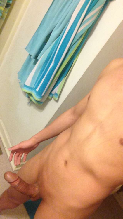 gay-asian-sm: boyswillbeboys10: Toulong. 18 He’s a dirty and kinky boy. This virgin boy can play we