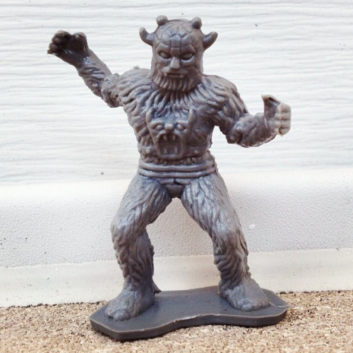 somethingsforyoutolookat:  Mono Mini of the Day: Monster from Warriors of the Galaxy by LittleWeirdos on Flickr. 