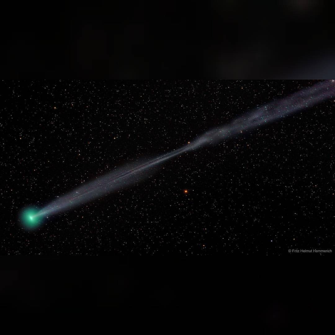 A Split Ion Tail for Comet Lovejoy E4 #nasa #apod #comet #lovejoy #c2017e4 #iontail