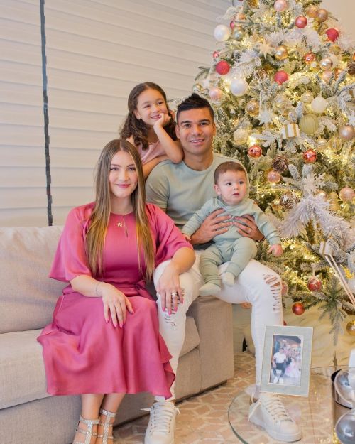 realmadridfamily: “‍‍‍ Thank you God My family. My everything ” - Anna Mariana