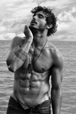 Men's beauty in all its forms and at its best