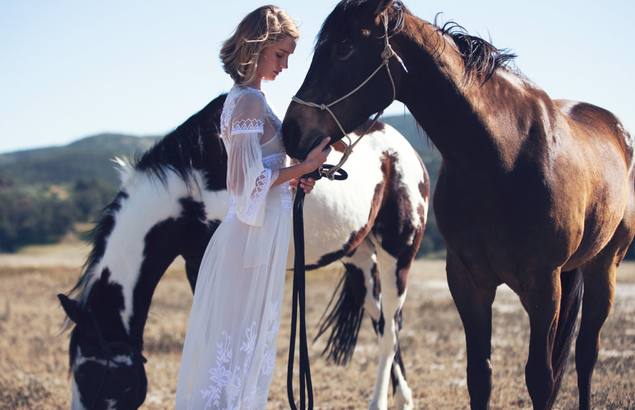 sophs-style: sophs-style:   Rosie Huntington-Whiteley by David Bellemere for The