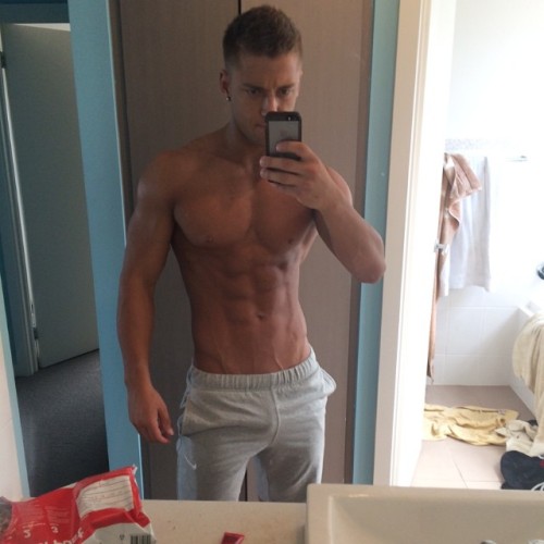 lumbrjax:  Instagram user @connor_marriott http://ift.tt/1Y0jPps