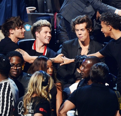 eroticaremix1:  VMAs 
