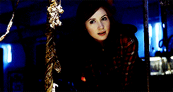 hellofabird:  Amy Pond + Plaid 
