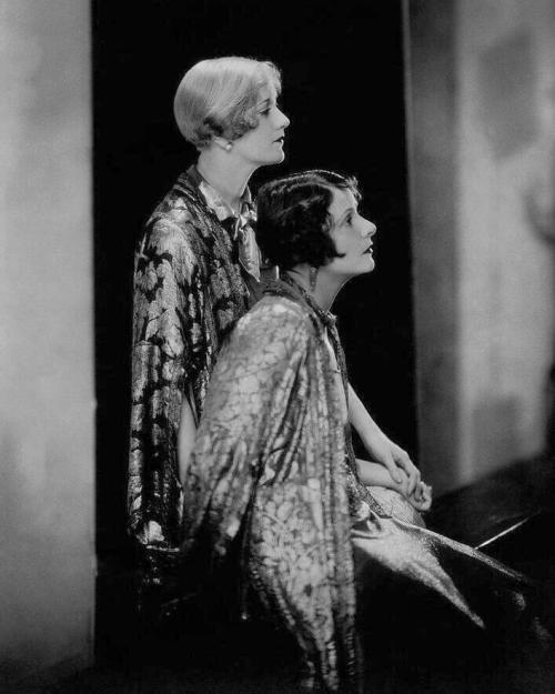 Norma and Constance Talmadge photographed by Edward Steichen, 1927