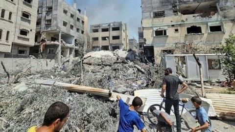 HELP ME TO EVACUATE MY FAMILY FROM GAZA WARZONE.