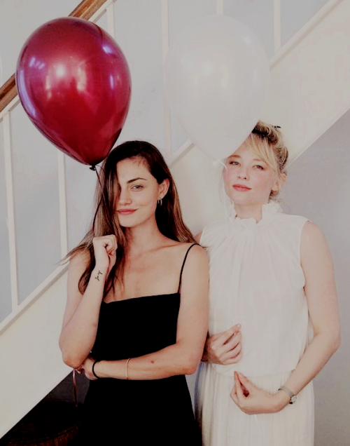 dailyptonkin: halolorraine: Birthday angel @phoebejtonkin