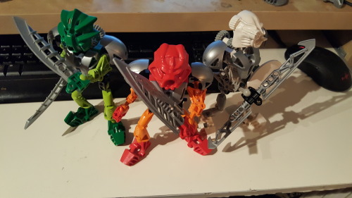 The haul (There are two more unassembled bohrok holy fucking shit)