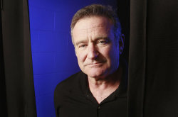 billboard:    Watch Robin Williams in His Final On-Screen Performance in Emotional ‘Boulevard’ Trailer  
