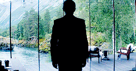 3/? favourite films: Ex Machina (2015) dir. Alex Garland