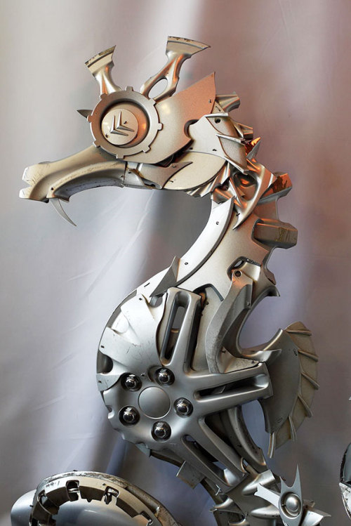 asylum-art:  Old Hubcaps Recycled Into Stunning adult photos