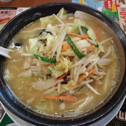 いつかの、幸楽苑。まぁまぁのお値段#幸楽苑#ramen #肉#タンメン #から揚げ #海鮮丼 #海鮮#アジ #JAPAN#washoku #1月22日 #ジオタグ復活して#いつか#が好き#なんとなく歩