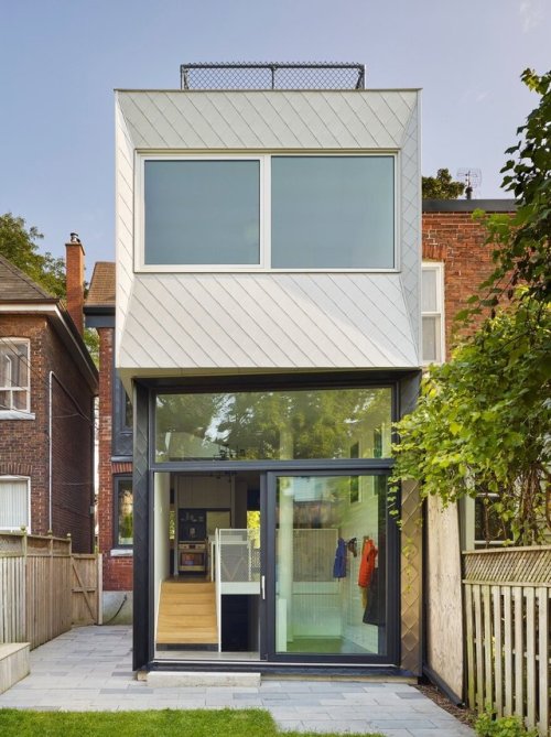 Victorian Era Home in Toronto Gets Two-Storey Modern Addition