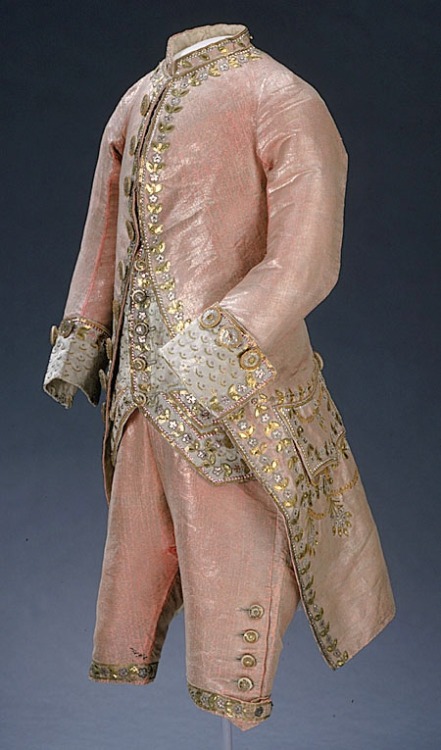 Court suit worn by Alexander I, Russia, 1786. Pink and cream silk with metal embroidery.