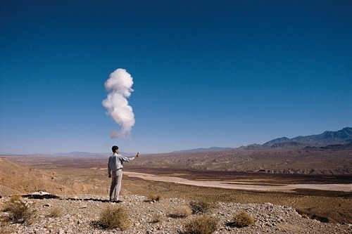 pleoros:  Cai Guo-Qiang - The Century with Mushroom Clouds, 1996.