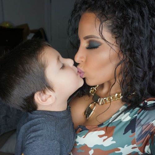 Porn Kisses for mommy 😘❤️ #love #kisses photos