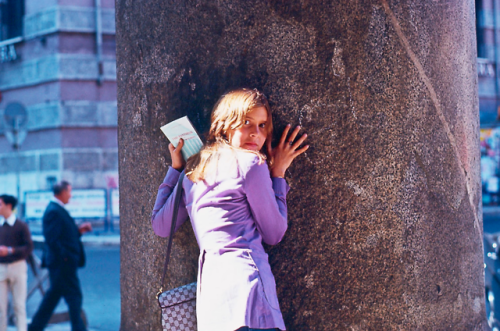 becketts: Carrie Fisher on vacation in Europe, 1971