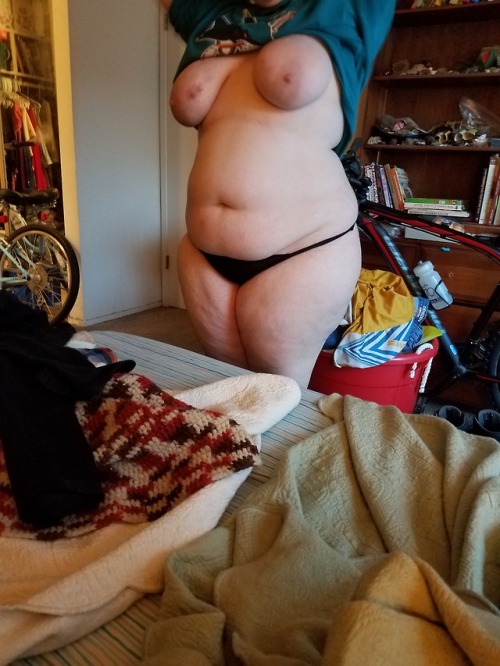 Chubby dirty gifts porn pictures