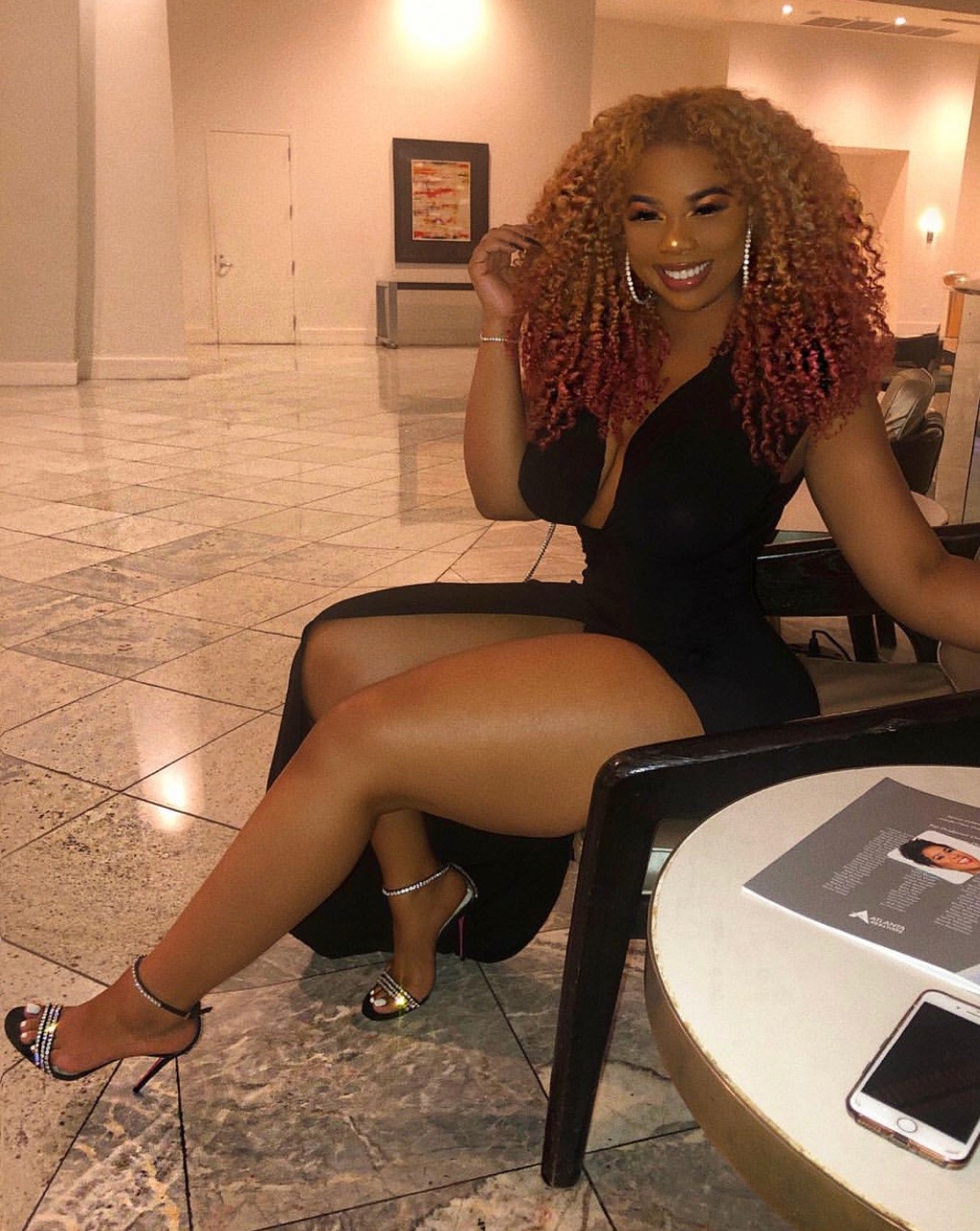 handsonexperiencexxx:  🔥🔥🖤🖤