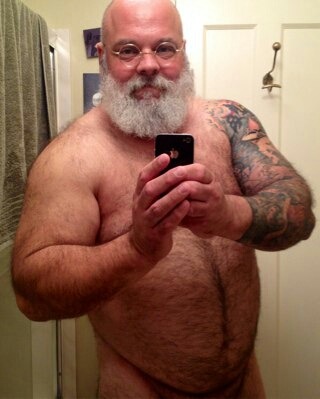 cigarpervdad:  spartacubs:  Lord yes  S FD 