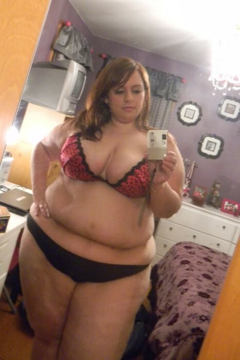 all-thick-lust:First name: Danielle Pictures: 36 Looking for: Men/Women Single: Yes. Link to profile