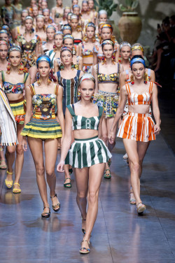 femme-belle:  Ginta leading the gabbana army 