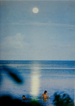 apeninacoquinete:   Laurence  Le Guay, Ahe, Tuamotu, 1970s