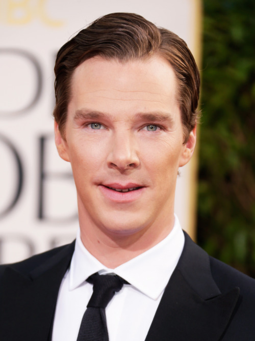 ladyt220: clock-watcher: Hi-res pix:  Benedict Cumberbatch at the 70th Annual Golden Globe