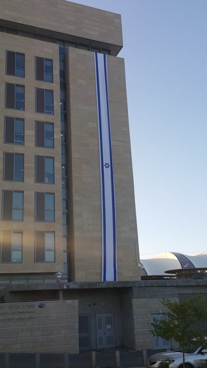 jewishwarriorprincess:Even my workplace is decked out in blue and white all over the building.
