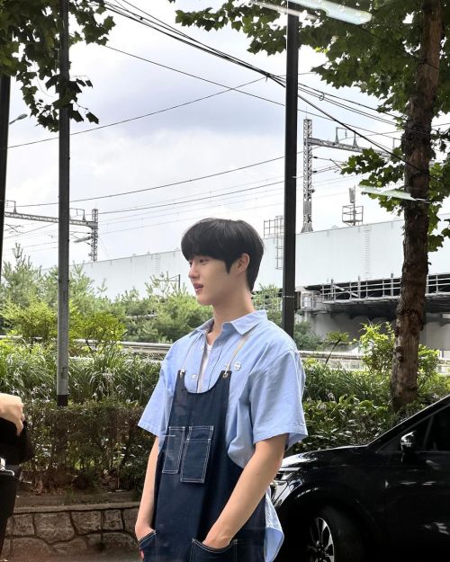 Hyunsuk (cix)