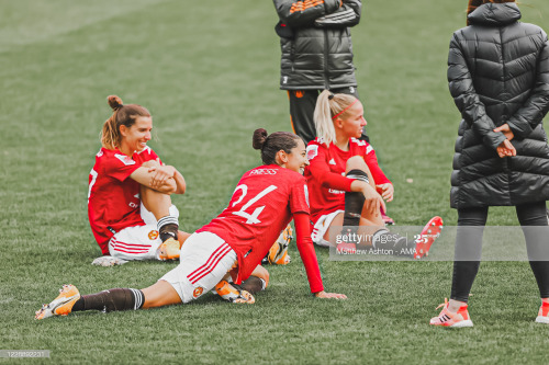 chrvstenpress:tobin heath and christen press for manchester united womenphotos by Matthew Ashton 