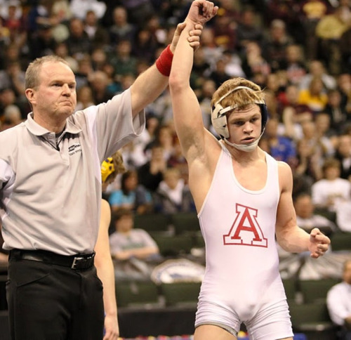 wrestlersandsinglets:  Follow me for Hot Wrestlers in Sexy Singlets =)