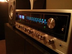 Pioneer SX-838.  I have the same model,