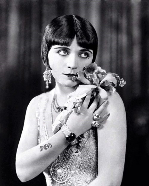 Pola Negri Nudes &Amp;Amp; Noises  