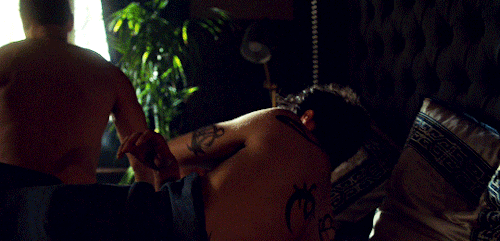 lutavero: #give Alec his cuddles and kissesrequested by anonymous