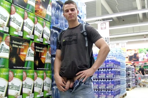 malestrippersunlimited:    [Via Male Strippers Unlimited.com]    