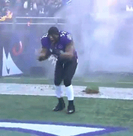 ir3pteambreezy:   RAY LEWIS LAST DANCE OUT OF THE BALTIMORE RAVENS TUNNEL(special request)  