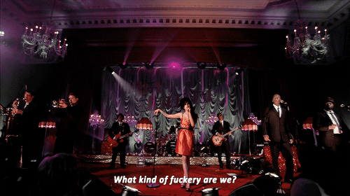 amyjdewinehouse:  Amy Winehouse Performing ‘Me And Mr Jones’ live at the Porchester