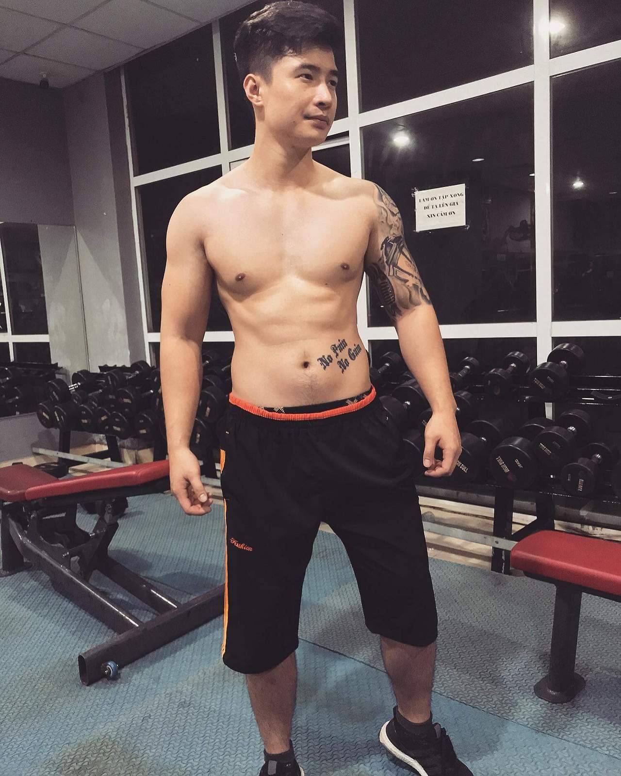 vietmalebeauty:  aznboysparadise:  IG: kienhip  Kien Duy Nguyen