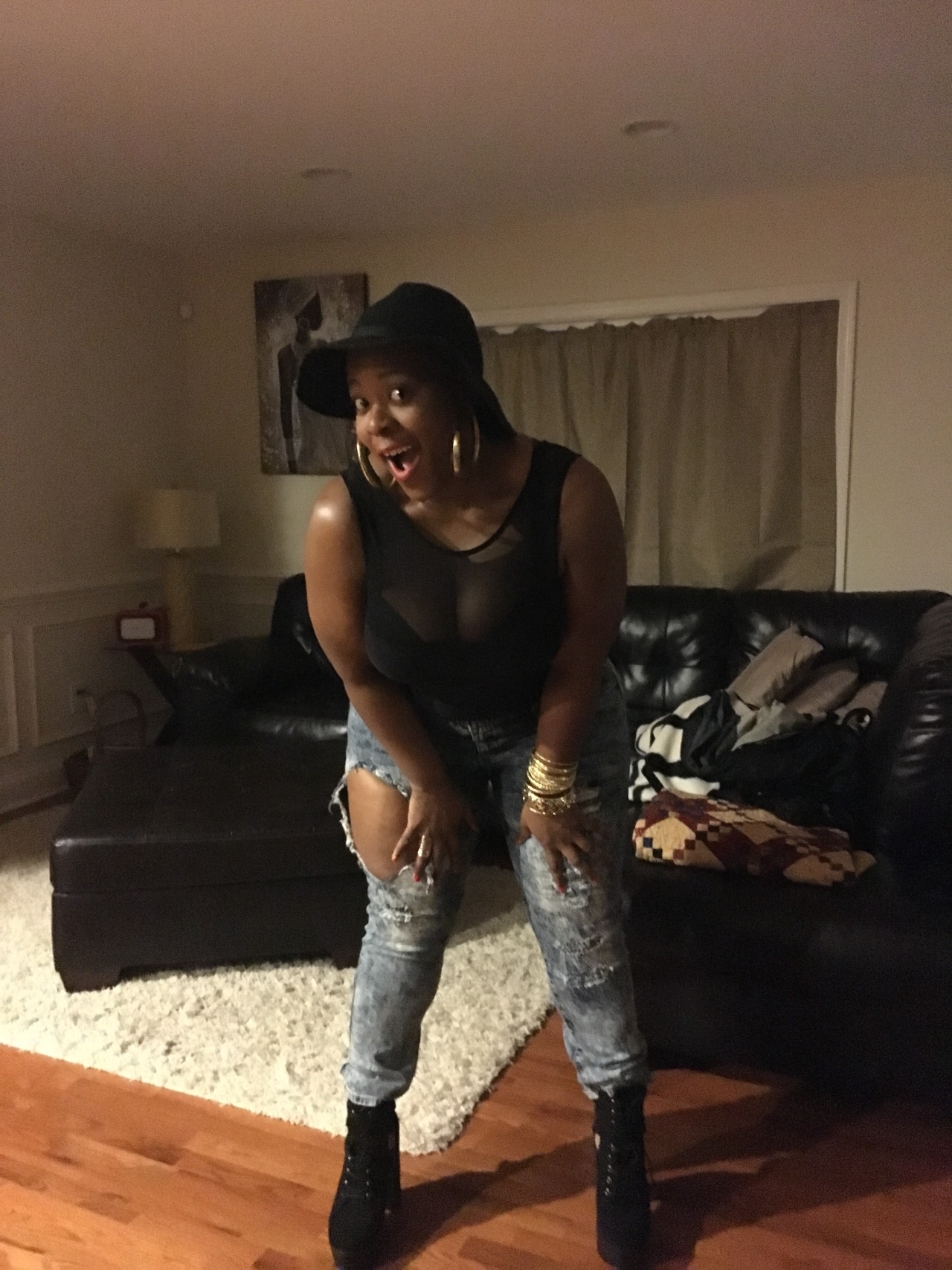applesweetchelle:  I was feeling myself tonight 💋💋💋