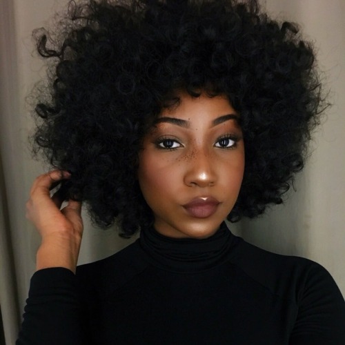 krissykakess:“You can’t be elegant with a fro.”