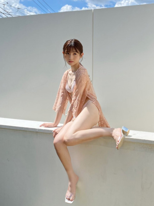 sakamichiclips:  吉井美優 × ヤングキングBULL 2020年12月号 #オフショット