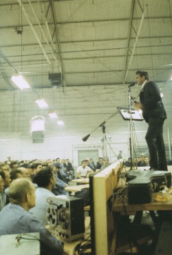 superblackmarket: Johnny Cash at Folsom Prison